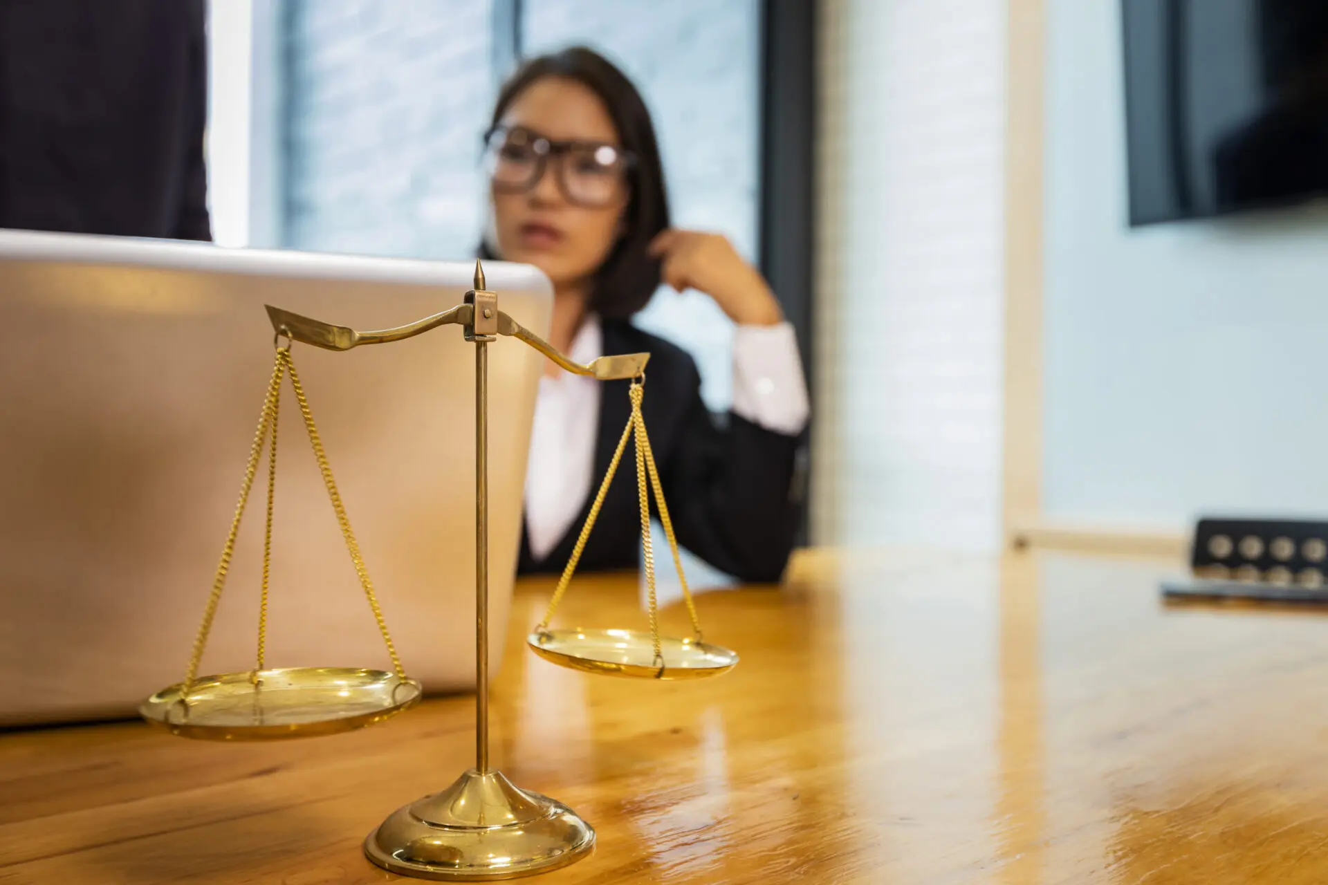 How EH Mediation Helps You Make Informed and Cost-Effective Decisions Derbyshire